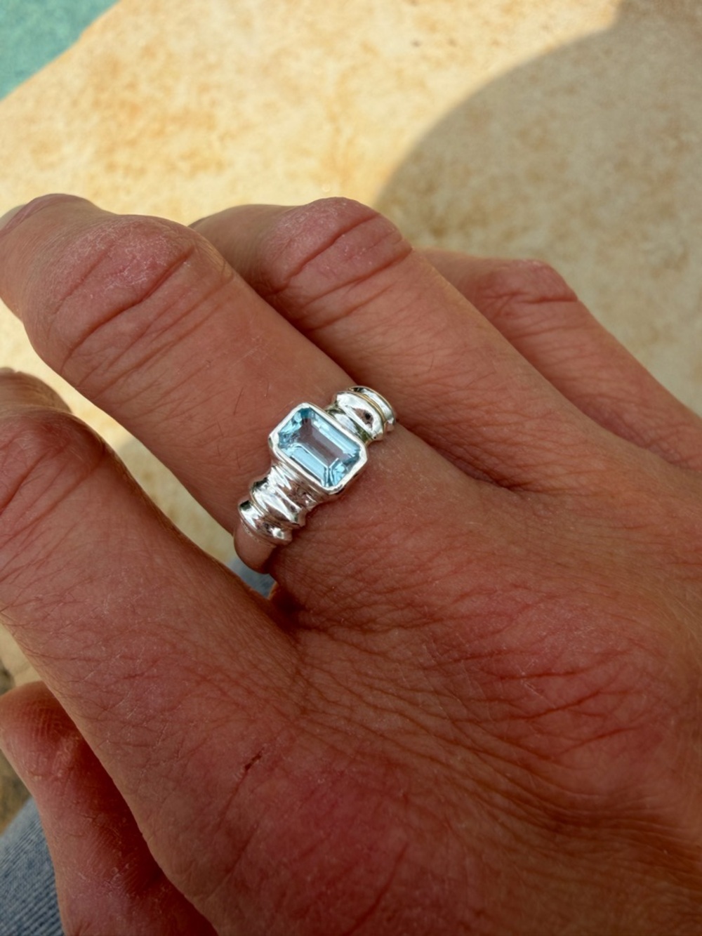 ✨Sky Blue Topaz Bezel Stacking Ring | 925 Sterling Silver | Size 7 ✨ - Picture 4 of 7